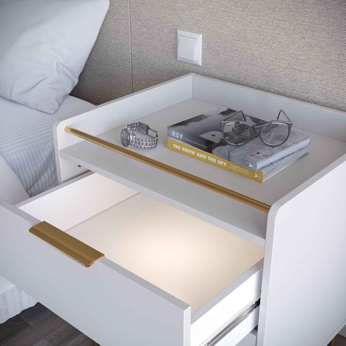 Mesa de Cabeceira c/ 2 Gavetas Yves Off White com Dourado - Província - Mesa de Cabeceira