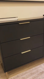 Cômoda 6 Gavetas Yves 135cm Preto Fosco com Champanhe